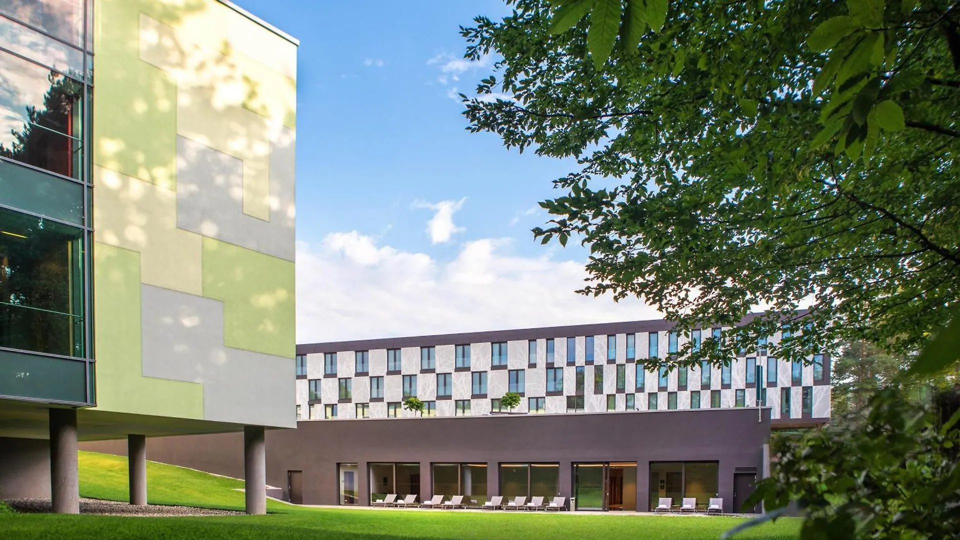 Four Points By Sheraton Ljubljana Mons 4*,