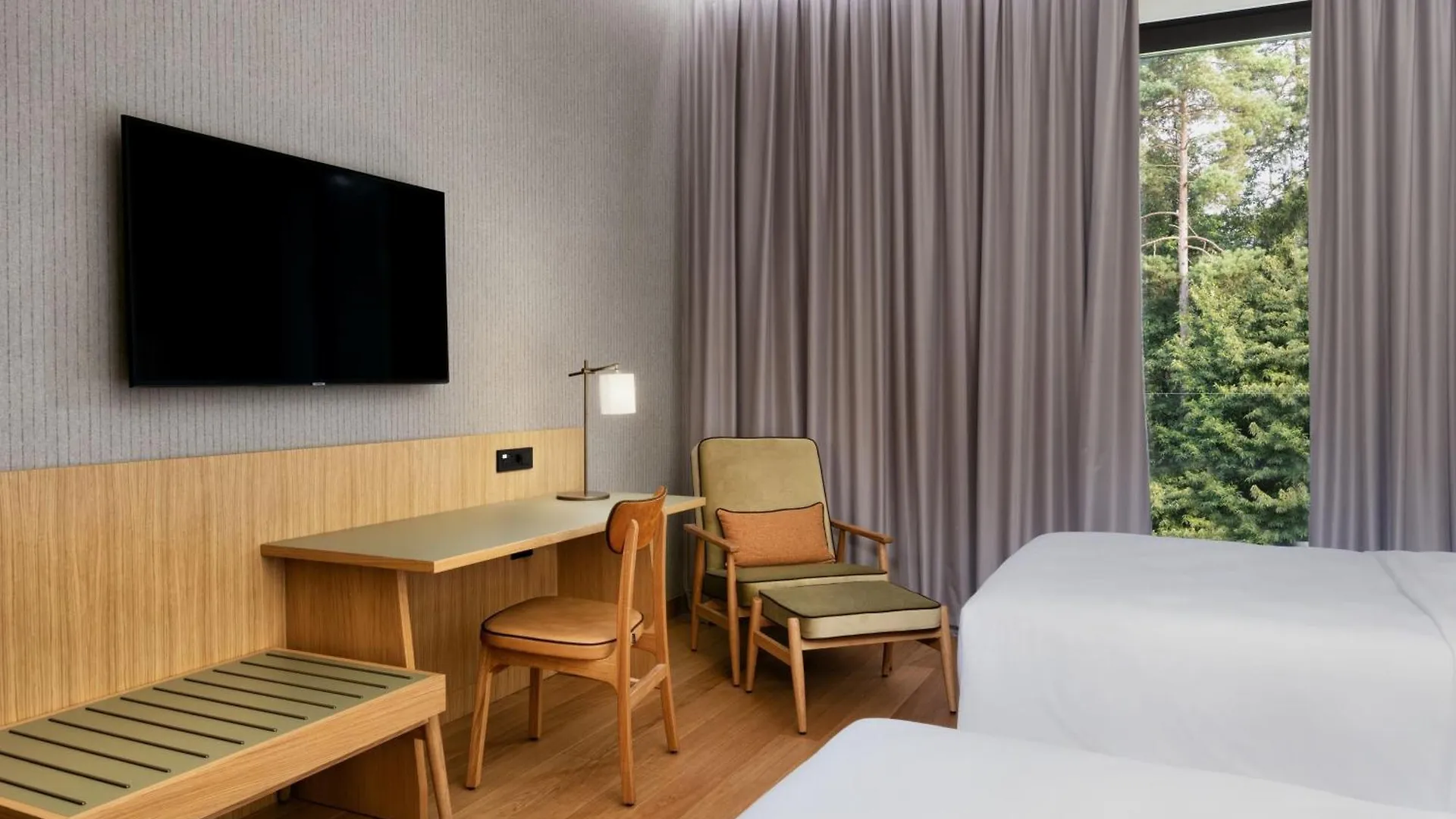 Hotel Four Points By Sheraton Ljubljana Mons 4*,  Slovinsko